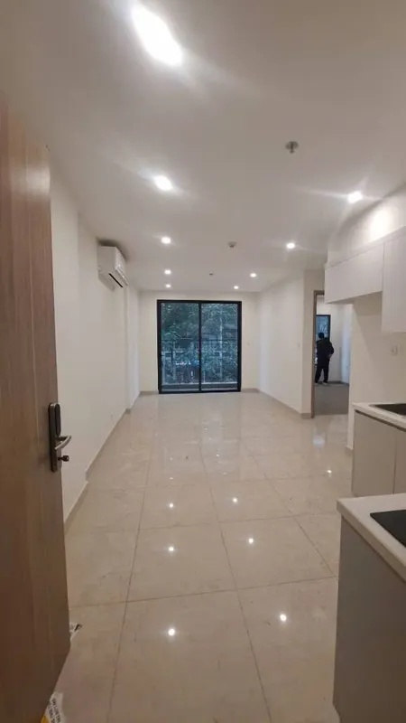 Căn hộ 2 phòng ngủ, 64m2, nội thất cơ bản như hình, ngay Vinhome Oceanpark 2, Hưng Yên